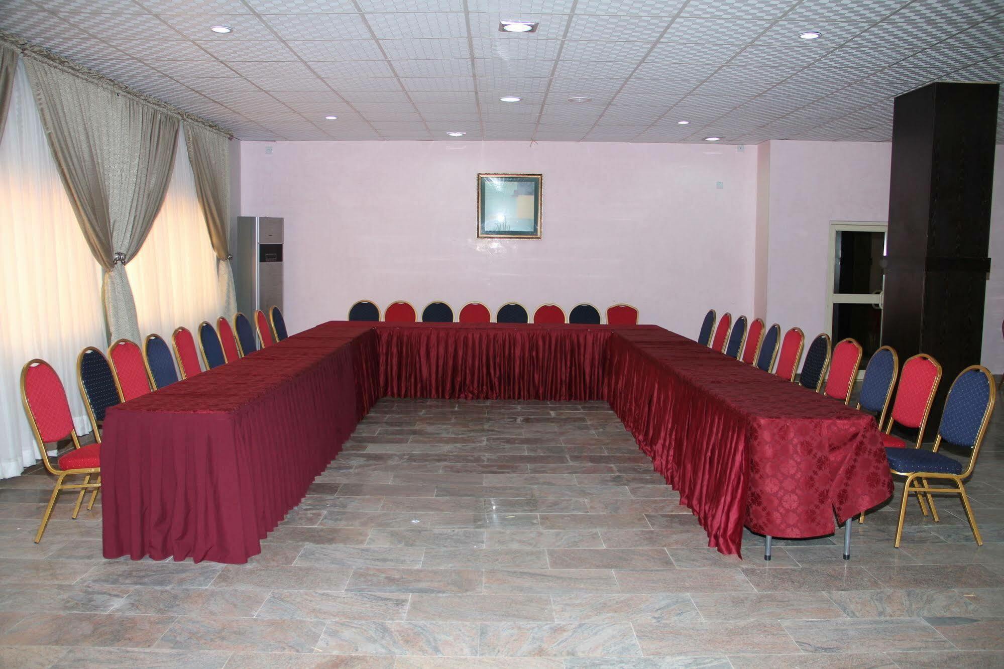 Jades Hotel Wupa Extérieur photo